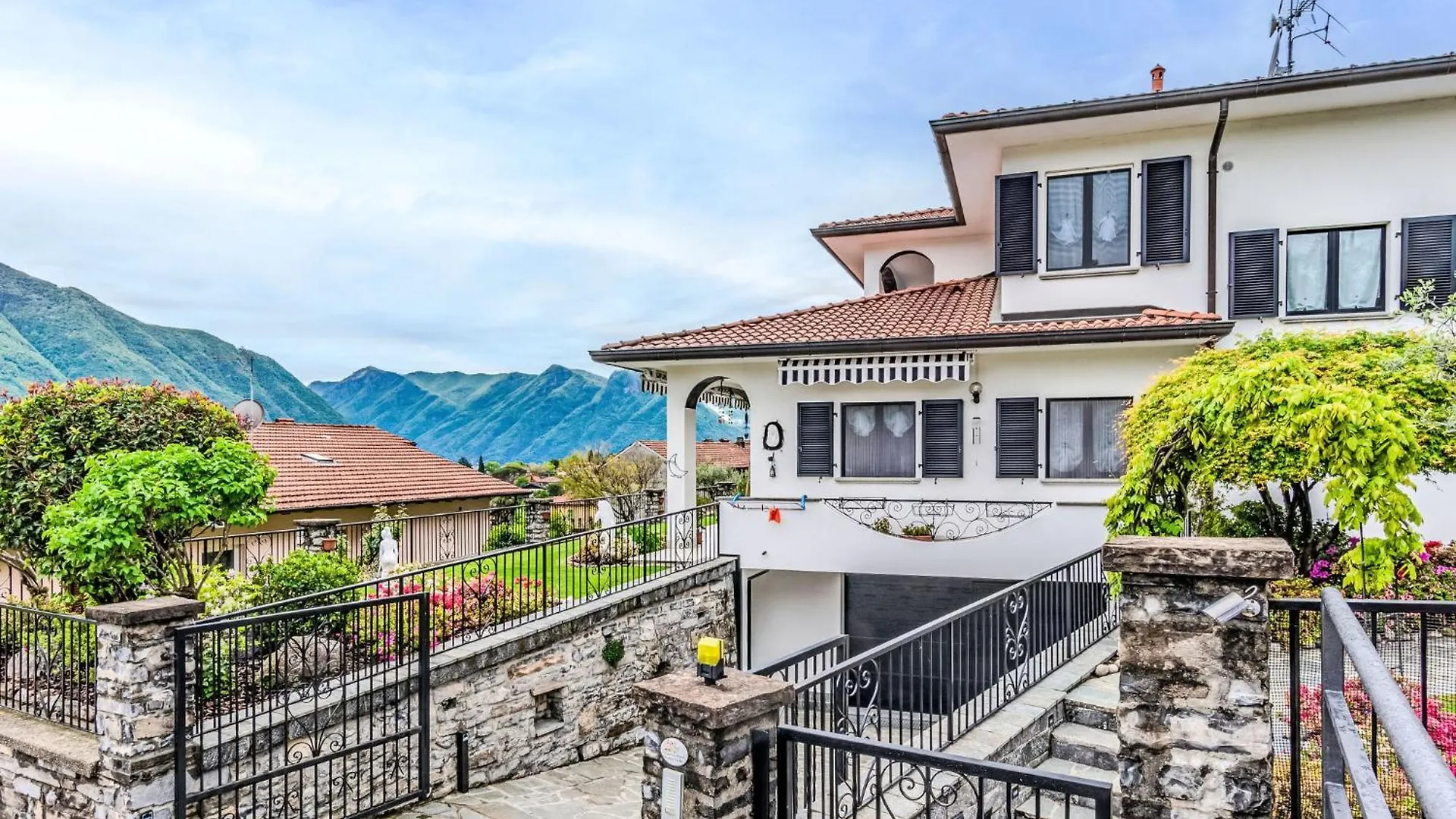 Apartment Nonna Grazia By Interhome Lenno Italië
