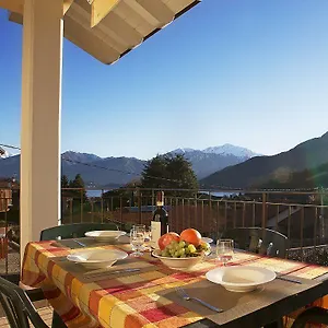 4 Village Centre Homes With Pool-by Italian Apartment