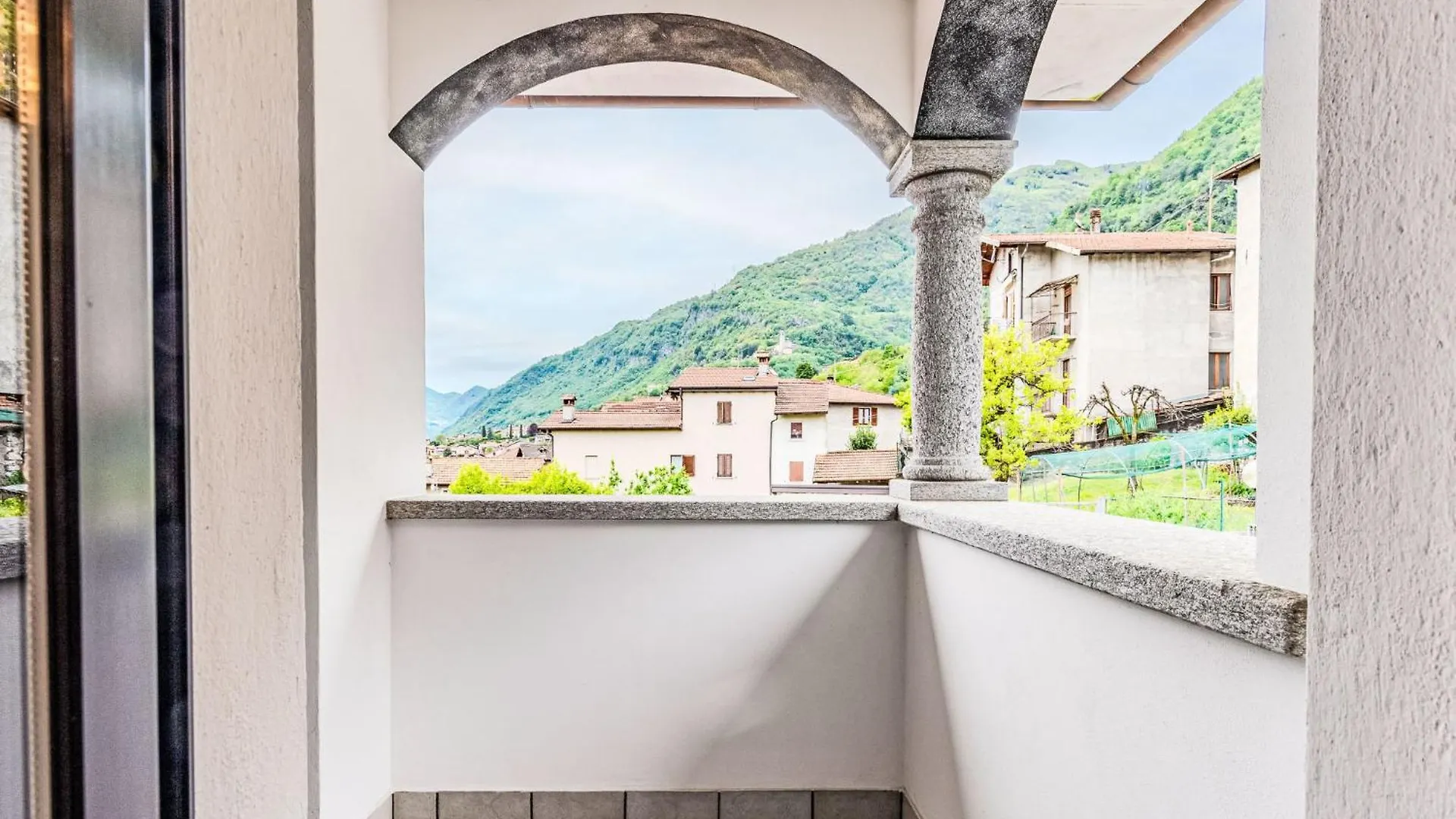 Apartment Nonna Grazia By Interhome Lenno Italy